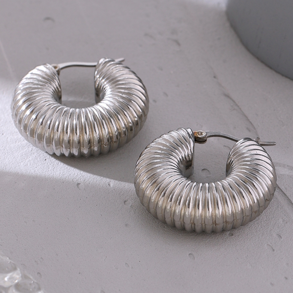 Round Chunky Hoop Earrings